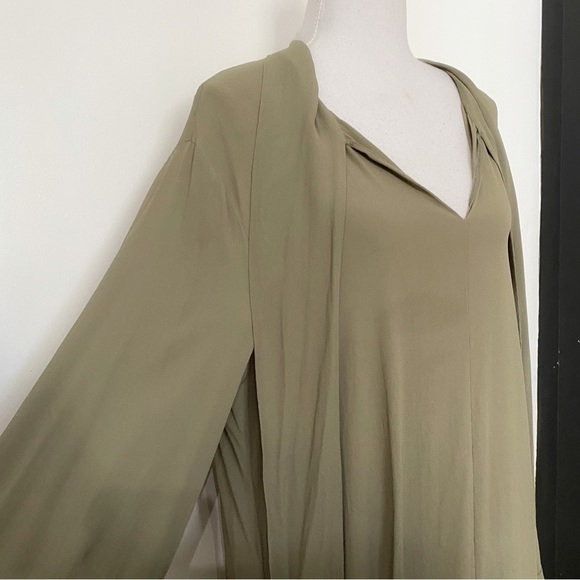 LUISA CERANO MUTED OLIVE GREEN ACETATE SILK BLEND LONG SLEEVE SHIFT DRESS - 16 - Picture 4 of 12